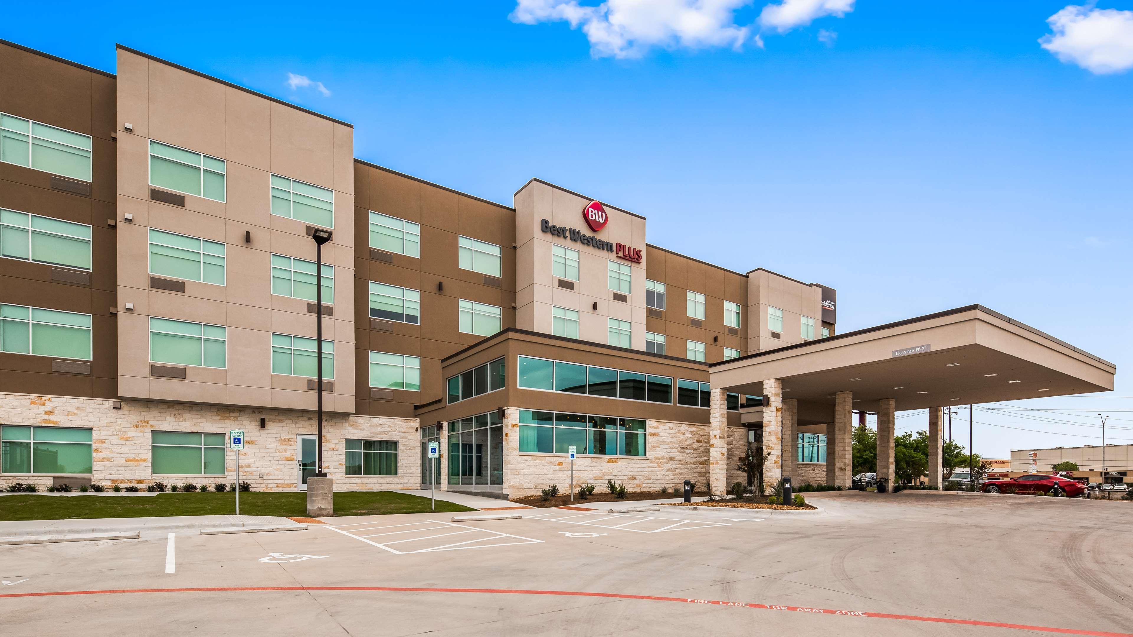 Best Western Plus Executive Residency Austin - Round Rock Pflugerville Buitenkant foto